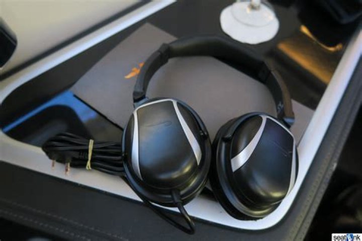 Do British Airways provide headphones