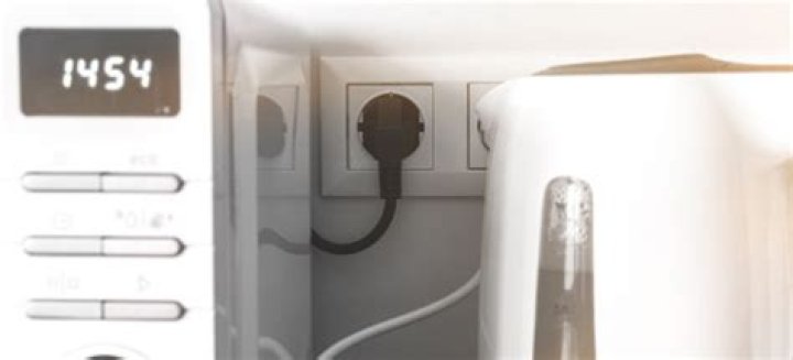 Does a microwave need a special outlet
