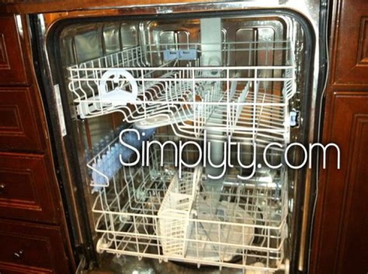 Does Kool Aid clean dishwasher