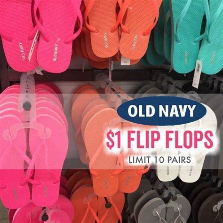 Does Old Navy sell flip flops year round