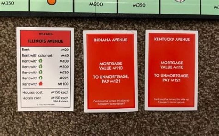How do you mortgage a house in Monopoly