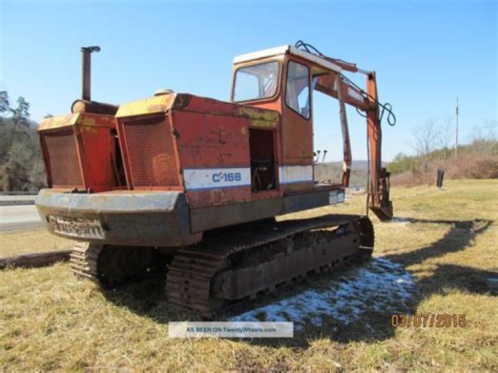Is a Trackhoe and excavator the same thing