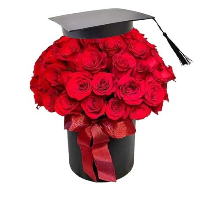 What color roses graduation