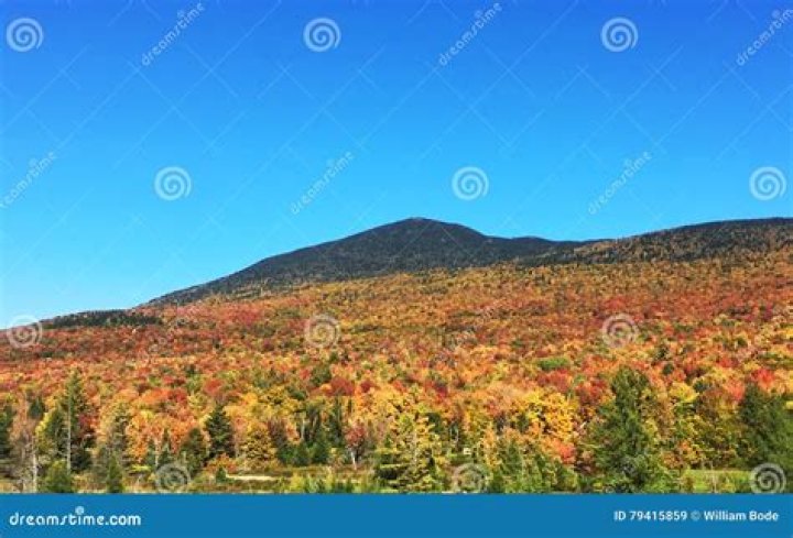 What is peak leaf season in Vermont