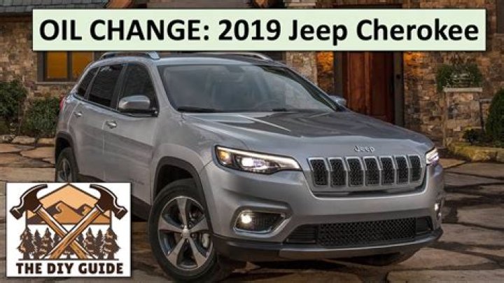 What oil does a 2018 Jeep Cherokee use